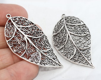 29x57mm Antique Silver Leaf Pendant, Silver Leaf Charms, Leaf Pendant, Filigree Charms, Vintage Charms, Silver Plated Findings, KSM64