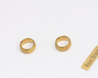 Raw Brass Ring, Hammered Connector Charm, Jewelry Findings, MTE491