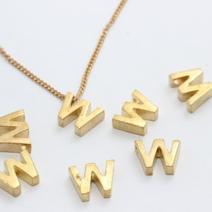 5 piezas 6x7mm Raw Latón Letter Charms, Letter Beads, La brass Initial Charms, Letter W, Brass Charms, Mini Colgante Charms, SLDS , HRF43