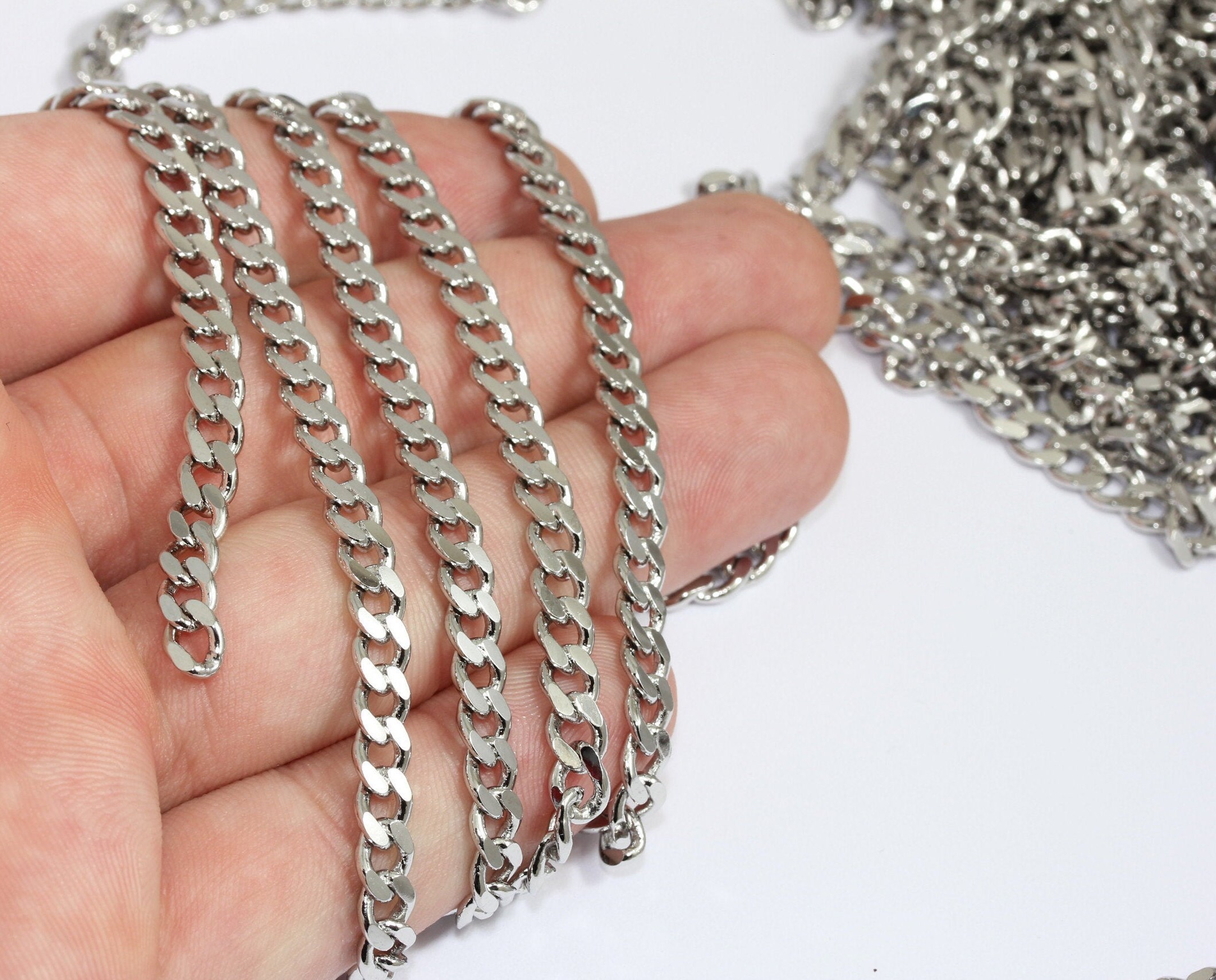 5x7mm Rhodium Curb Chain Soldered 
