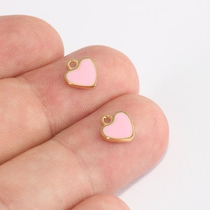 8mm 24k Shiny Gold Heart Beads, Light Pink Enamel Heart Charm, Tiny Heart Necklace Charms, Bracelet Beads, Gold Plated Findings, CHB, XP460