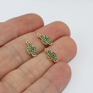 6x12mm 24k Shiny Gold Cactus Charm, Micro Pave Cactus Charm, Necklace Charm, CTS, Cactus Charm, Zircon Cactus, Zirconia Charms, MTE212