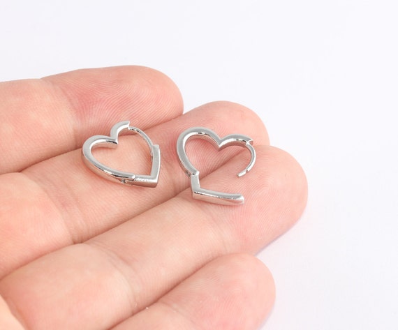 Orecchini A Cuore Placcati Argento, Philip Jones, Gioielli Eleganti In Sacchetto Regalo