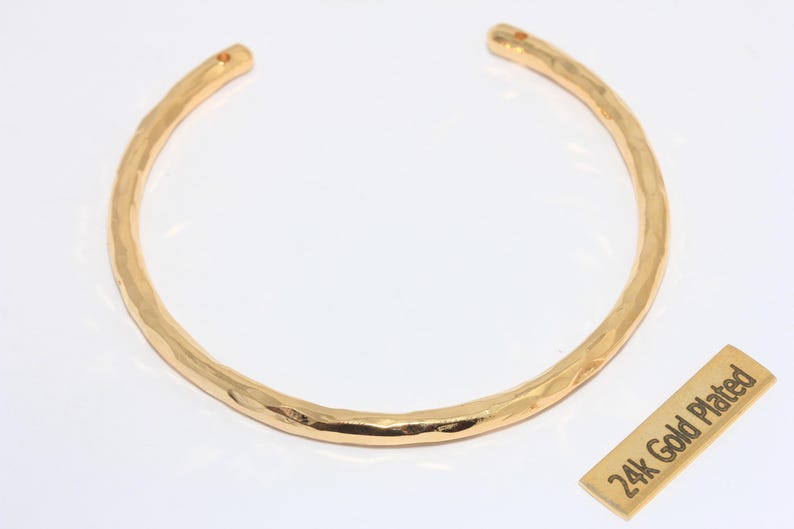 3,5 mm 24k glänsande hamrat armband i guld, armband med öppen manschett, stapelbart guldarmband, minimalistisk manschett, förgyllda detaljer, CHK224 bild 2