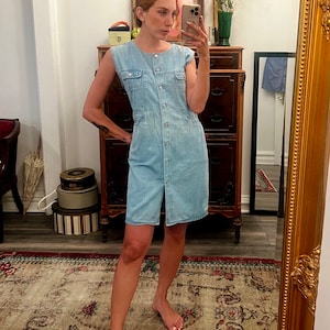 Vintage 1990s Light Wash Denim Scoop Neck Sleeveless Button Down Short Dress