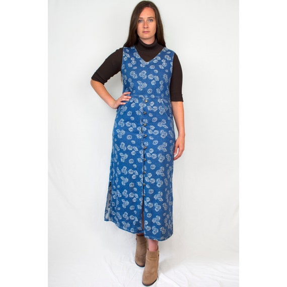 Vintage Denim Maxi Dress Blue Jean Pockets Tie Waist Bow Floral Embroidered Sleeveless V-Neck High Waist Fitted Slit Retro 1990s Women's M/L