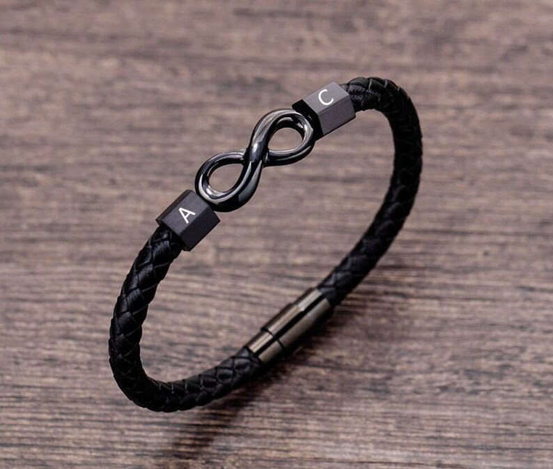 Personalized Engraved Infinity Charm Bracelet Engraved Etsy