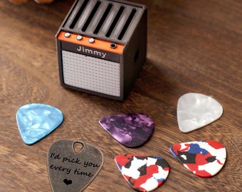 Custom guitar pick & plectrum holder display Personalized Metal Guitar Picks Plectrums for Bass Electric Acoustic Guitars Ukulele