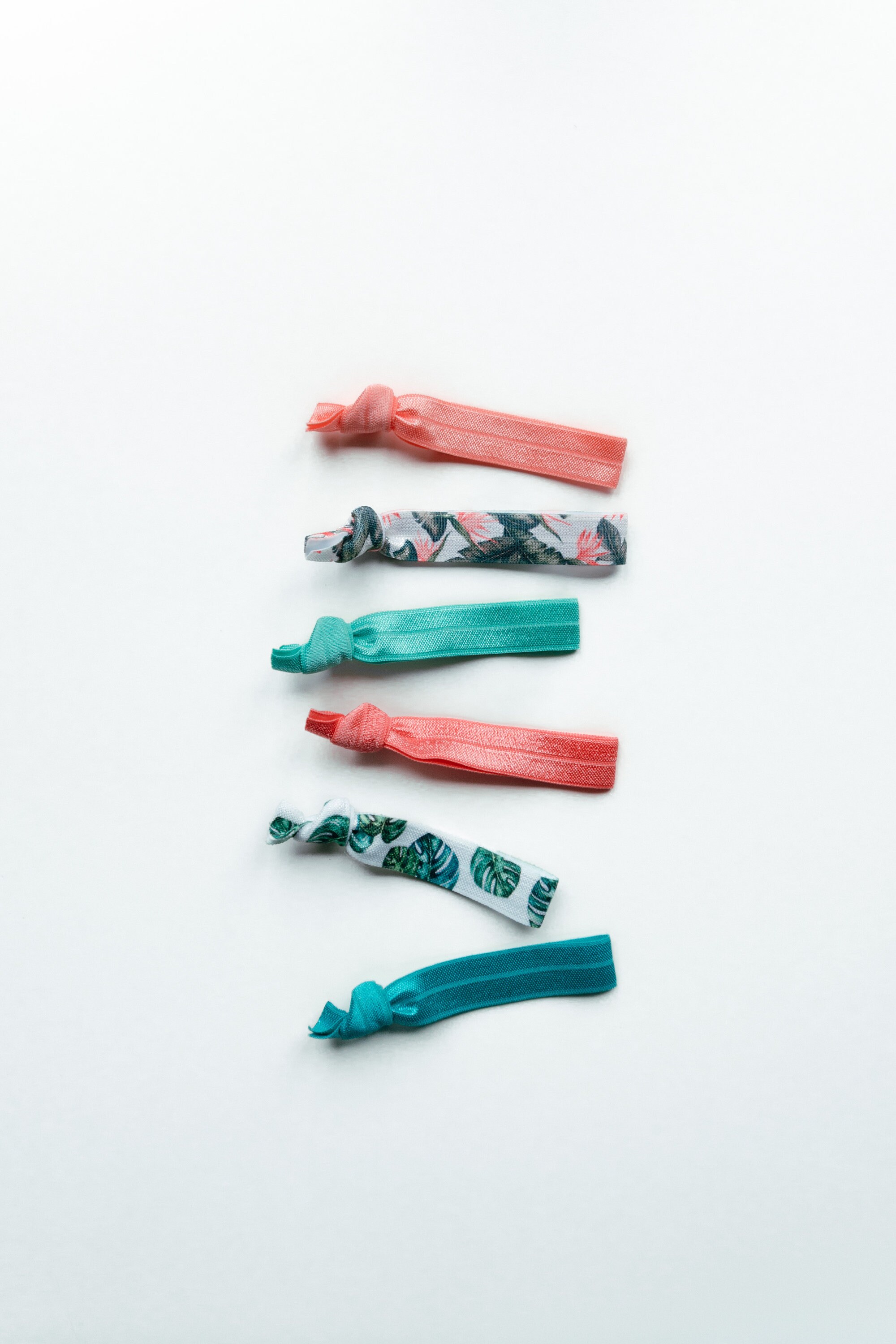 Vacay Hair Tie Set | Tropical Palm Leaves, Creaseless 