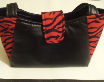 Red/Black Handbag