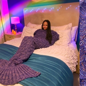 Personalised Mermaid Tail Blanket / Kids and Adults / Purple Scales / Fish Scales Pattern / Personalised Gift / Choose Name