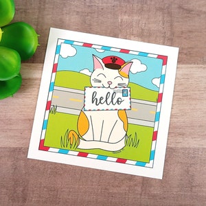 Mail Cat Mini Print 4x4 Art Print | Kawaii-kunst | Postkunst | Kawaii-esthetiek | Leuke prenten | Kattenliefhebber | Mail Liefs | Postbode | Kat cadeau