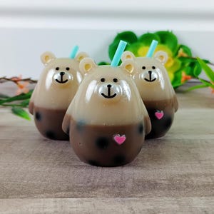 Figura de resina de oso Boba / Decoración kawaii / Bonita decoración de escritorio / Bonita decoración de oficina / Regalo de amistad / Té de burbujas / Regalo kawaii / Decoración del hogar
