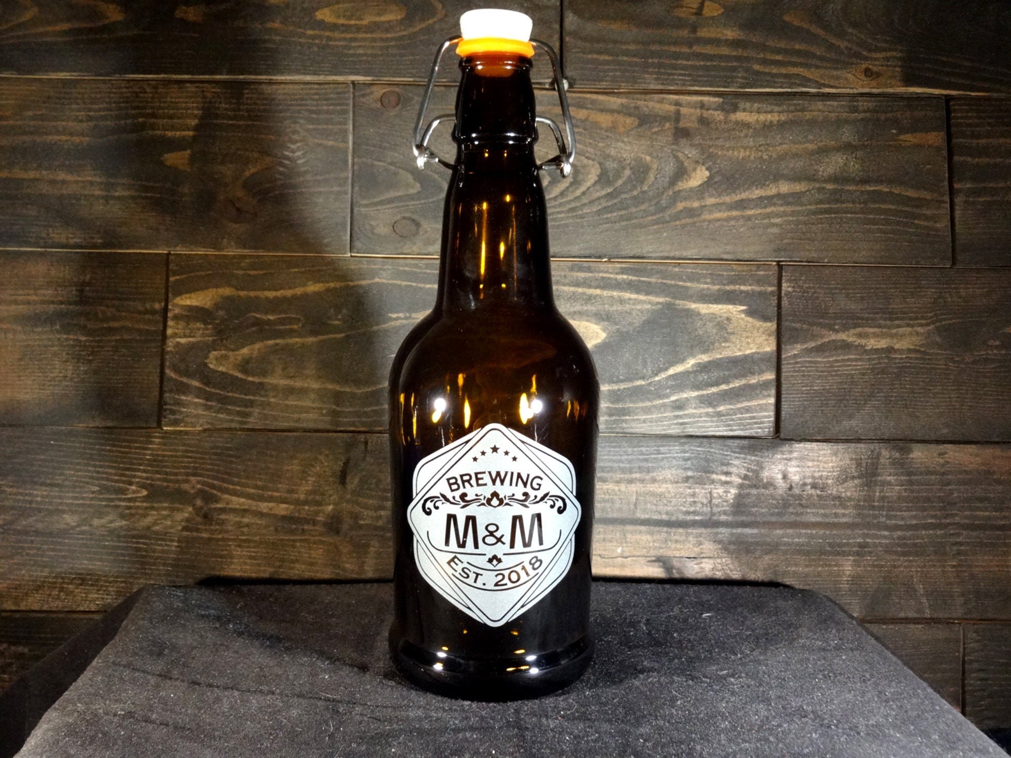 16 oz Glass Swing Top Bottles (12-Pack, Amber) - Bucha Brewers