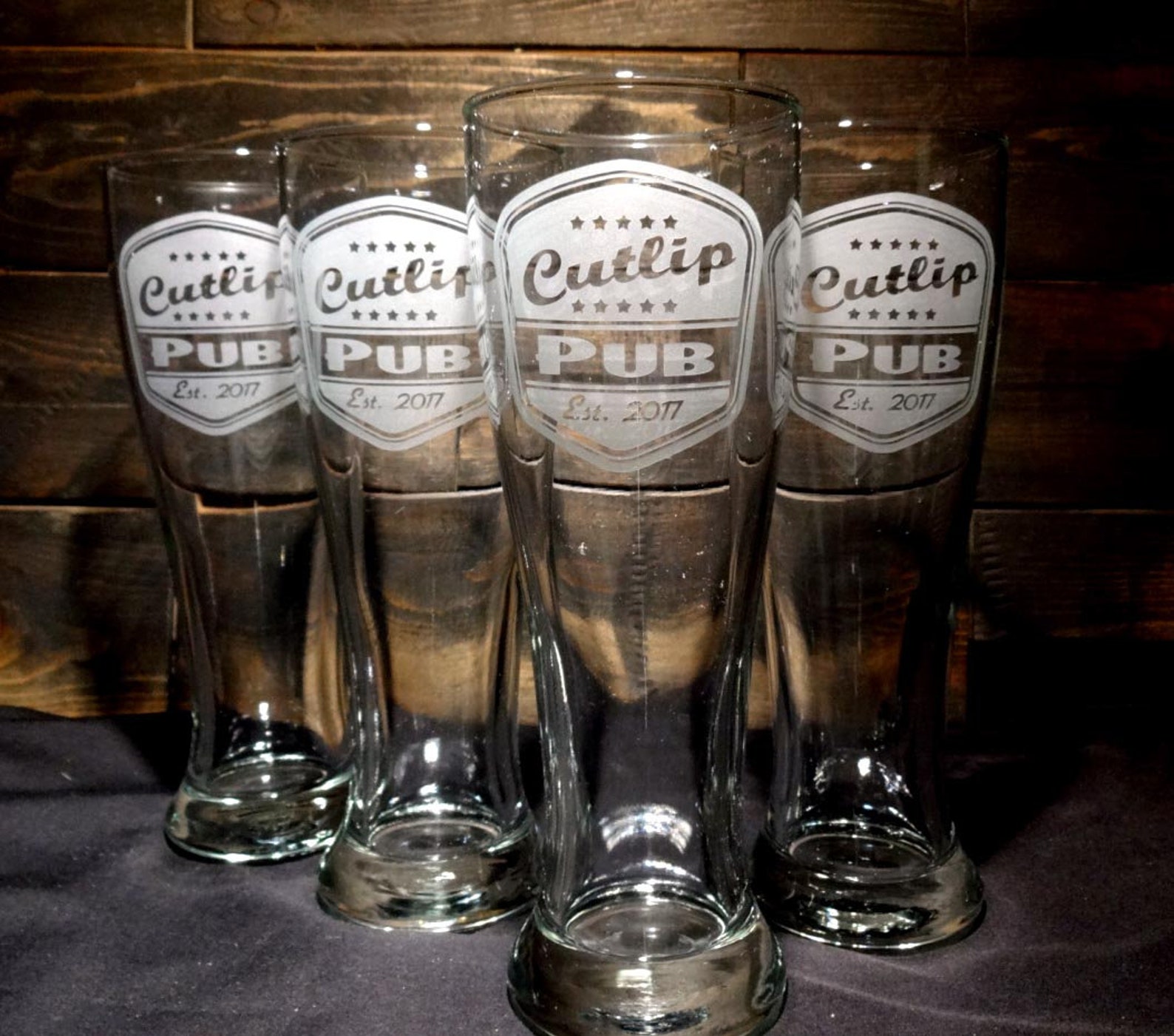 Customized Beer Glasses With Retro Pub Label Etched Glass Etsy