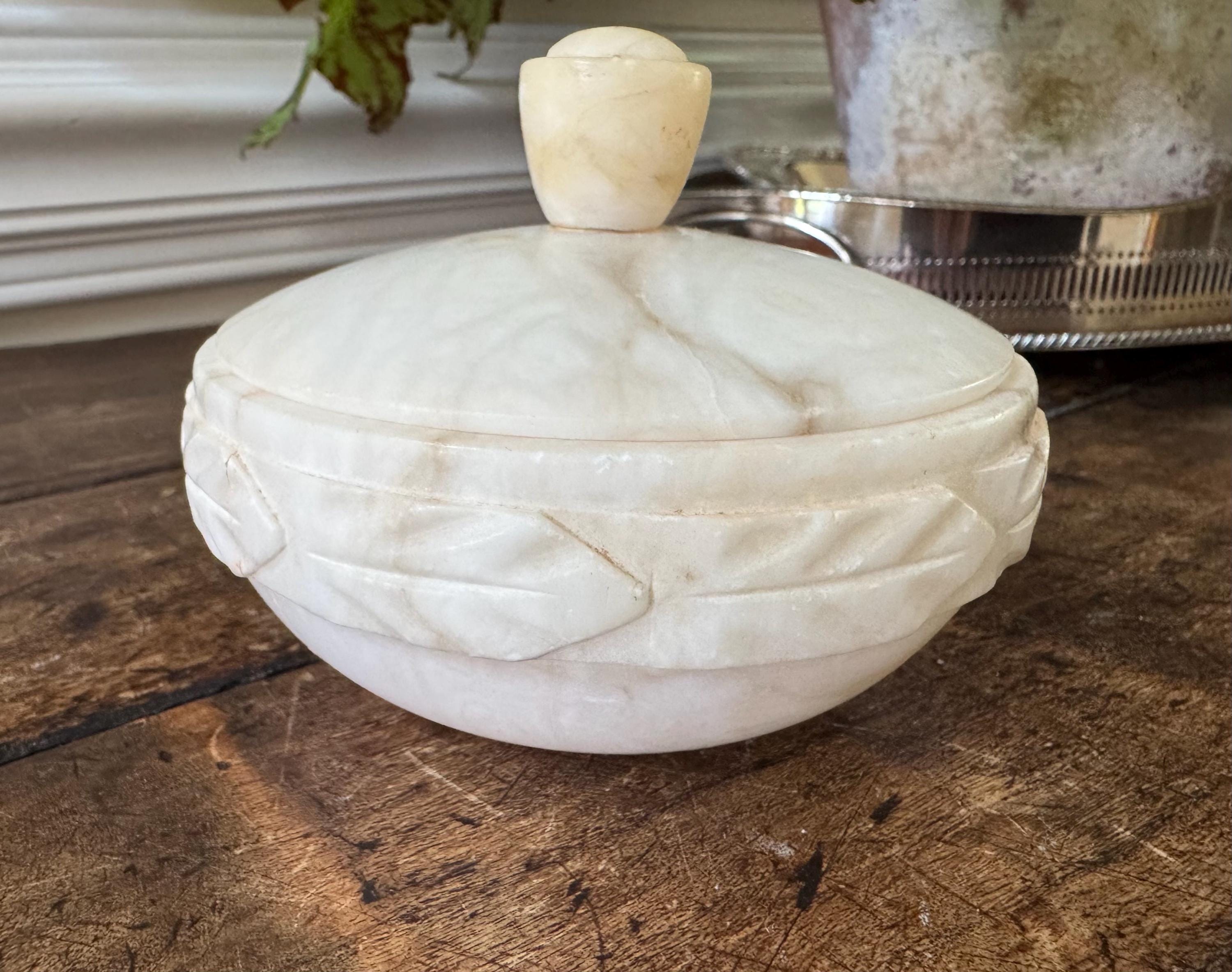 Alabaster Boxes - Etsy