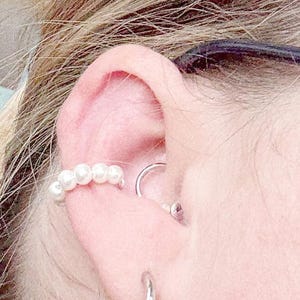 Beaded Ear Cuffs, No Piercing Earring, Ear Cuff, Pearl Ear Cuff, Gold, Grey, No Pierce Jewellery, Adjustable Ear Cuff, Minimalist, Huggies