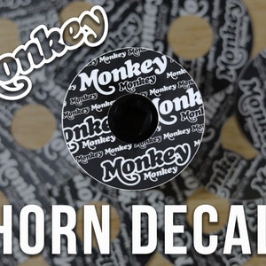 Honda Monkey Horn Decal (2.25&quot; Diameter)