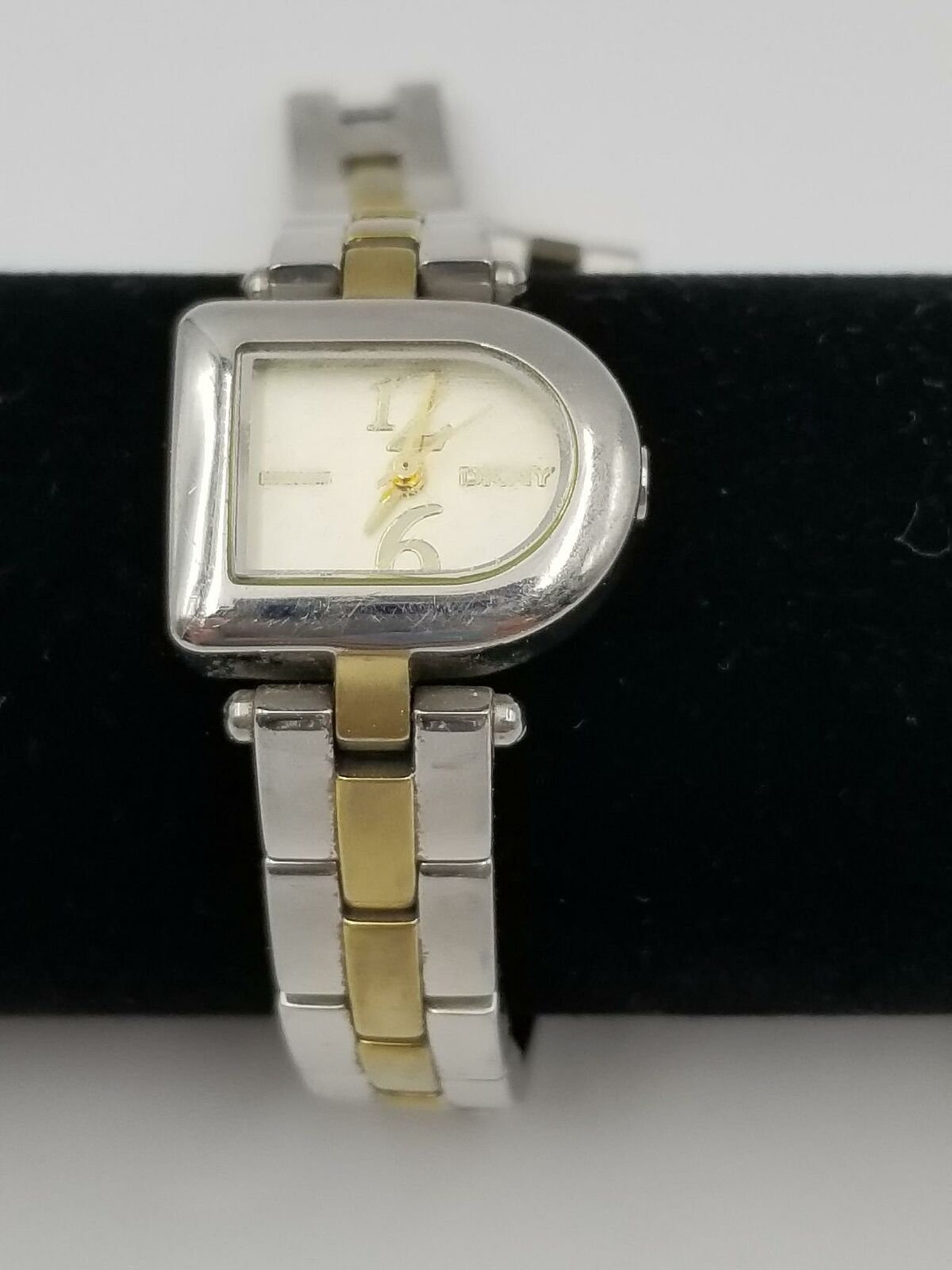 Vintage DKNY Ladies Watch Silver D Shape Face Stainless Steel | Etsy