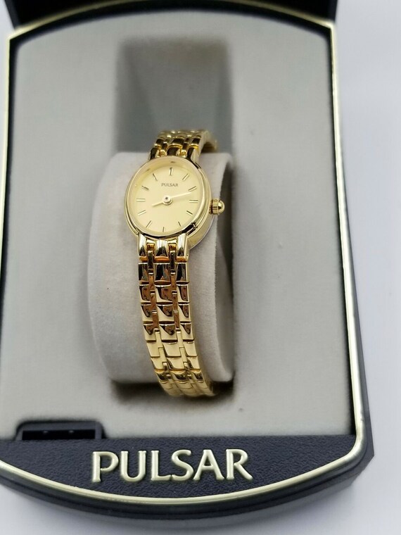 vintage pulsar ladies watch