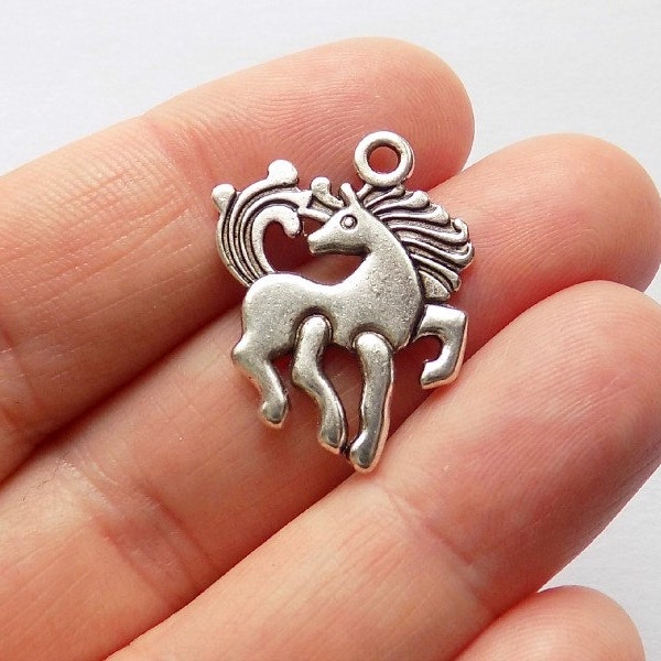 5 Unicorn Charms - Double Sided - #S0073