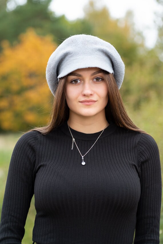 Women French Beret Hats Winter Fashion Casual Classic Black Warm Wool Paris Baret Artist Berret Cap Scottish Tam boinas de Mujer, for Teen Girls Womens Lady Mother at Women's Clothing store