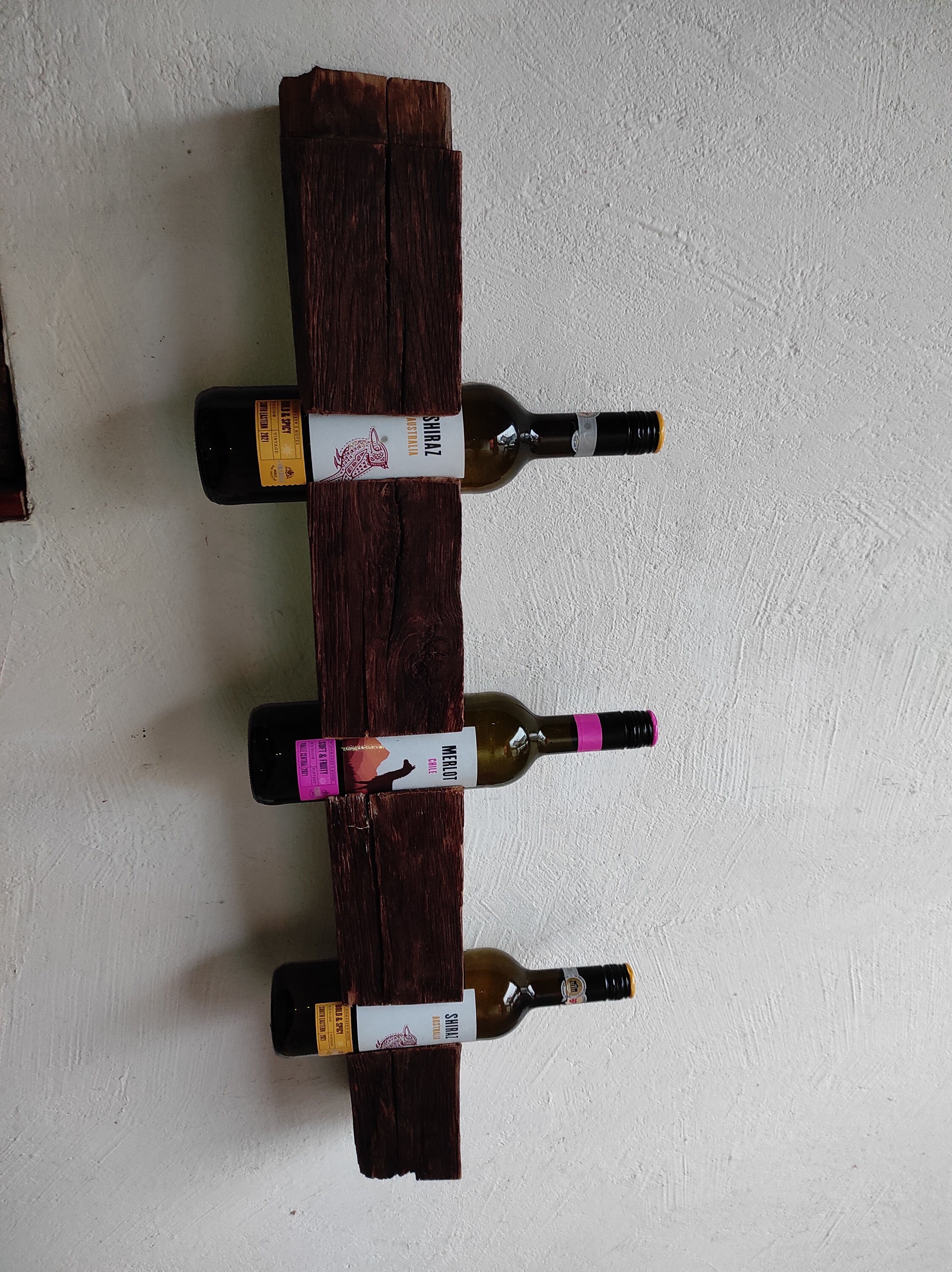 Botellero de pared teñido roble claro 10 botellas serie Mencia