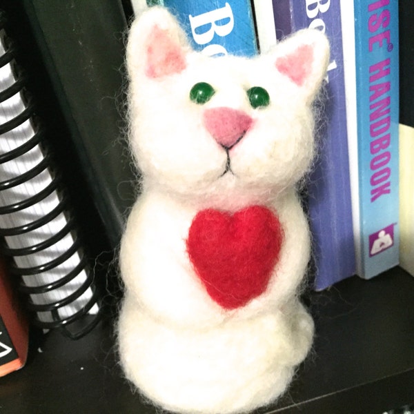 Needle felted Cat Felting white Cat animal felted kitten felting unique gift one of a kind fiber art cute figurine felt doll OOAK heart love