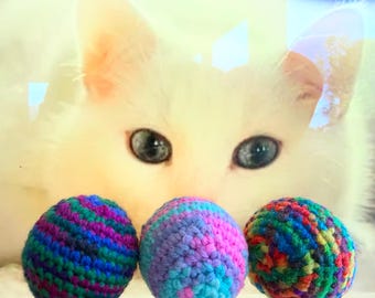 Crochet Cat Toy Balls: Jingle Bell Rattle, Set of 3 FREE SHIPPING