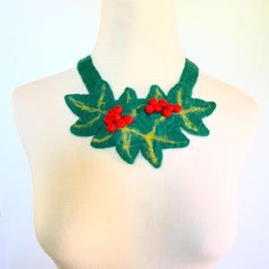 Christmas necklace Holly Berries Christmas unique felted xmas jewelry Statement bib fiber art necklace red green felted felting felt wool