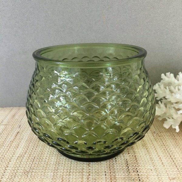 Mermaid bowl | Green glass bowl | green glassware | fish scale bowl | EO Brody Cleveland USA | candy dish