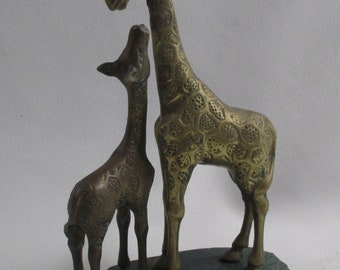 Vintage Handmade Engraved Brass Mother & Calf Giraffe Figurines on Green Stone Base