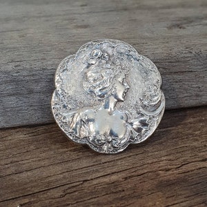 Vintage Art Nouveau Lady Brooch, Silver Plated