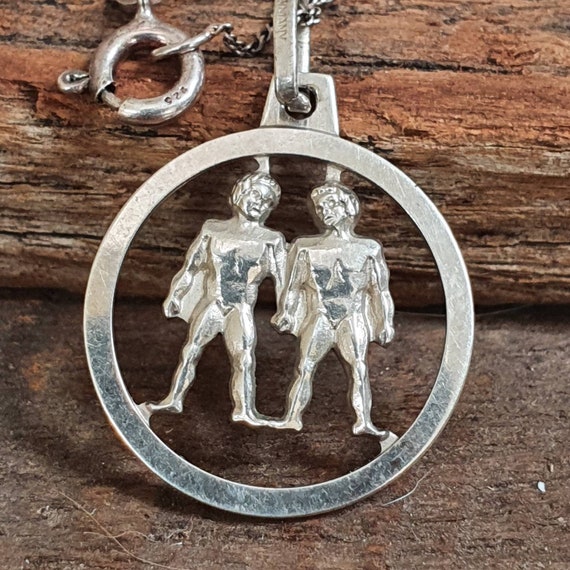 Vintage Sterling Silver Gemini Zodiac Pendant Nec… - image 2