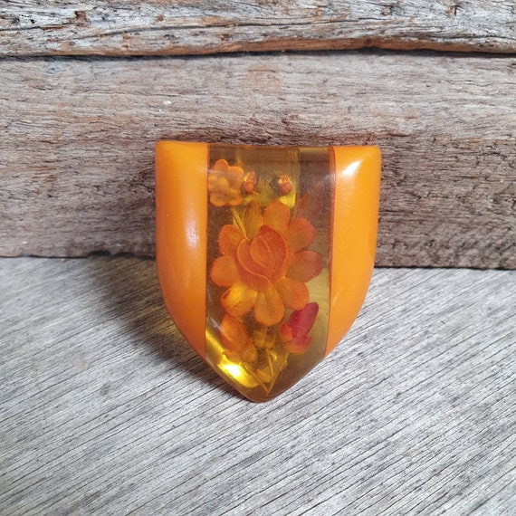 Etsy bakelite on sale