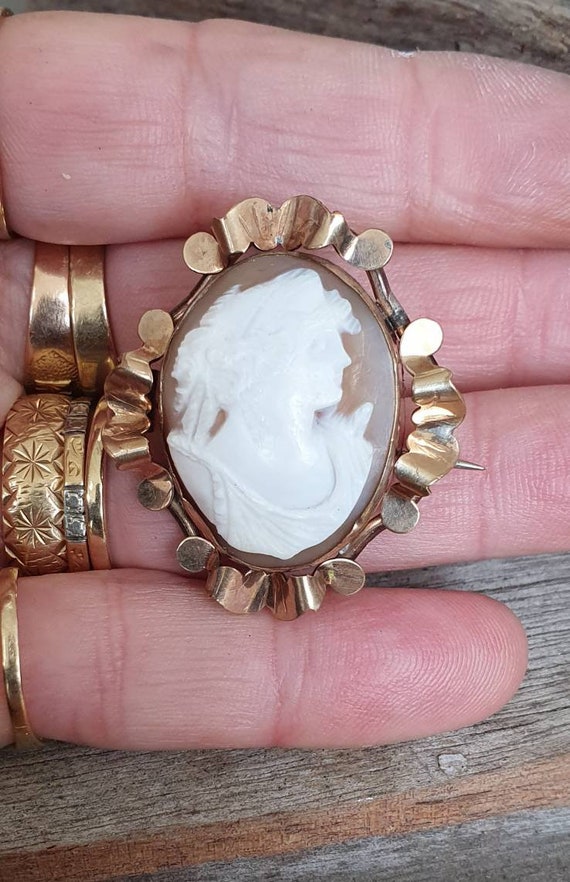 Antique Victorian Cameo Brooch , Rolled Gold - image 6