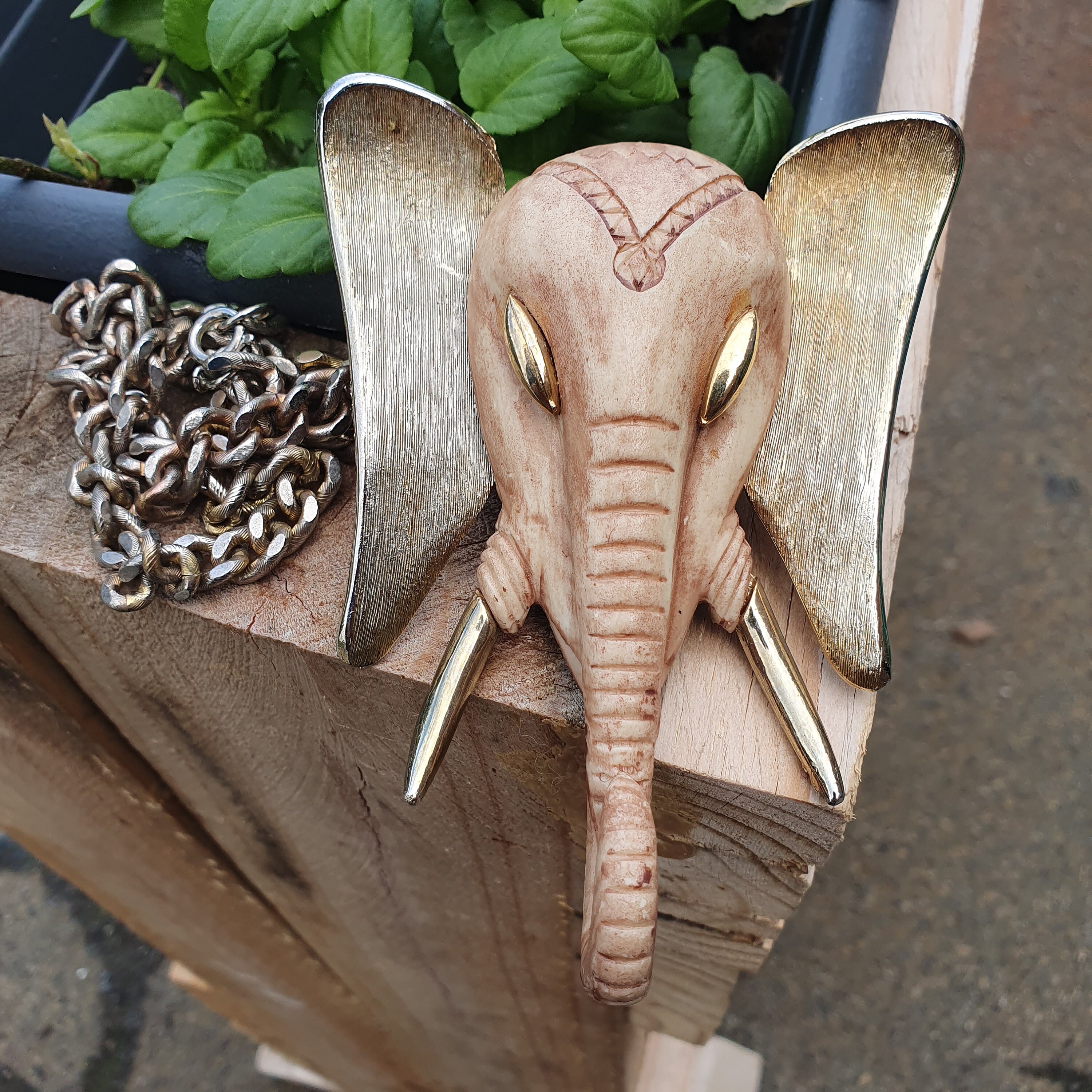Razza Elephant - Etsy Canada