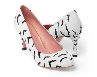 Halloween Black /& White Bat Women/'s High Heels