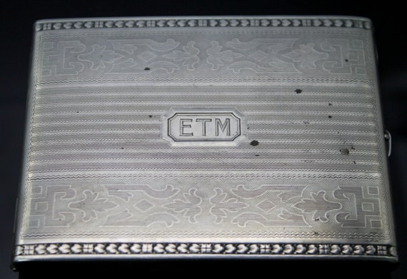 Art Deco // Patterned // Ornate Edge // Solid Ste… - image 1