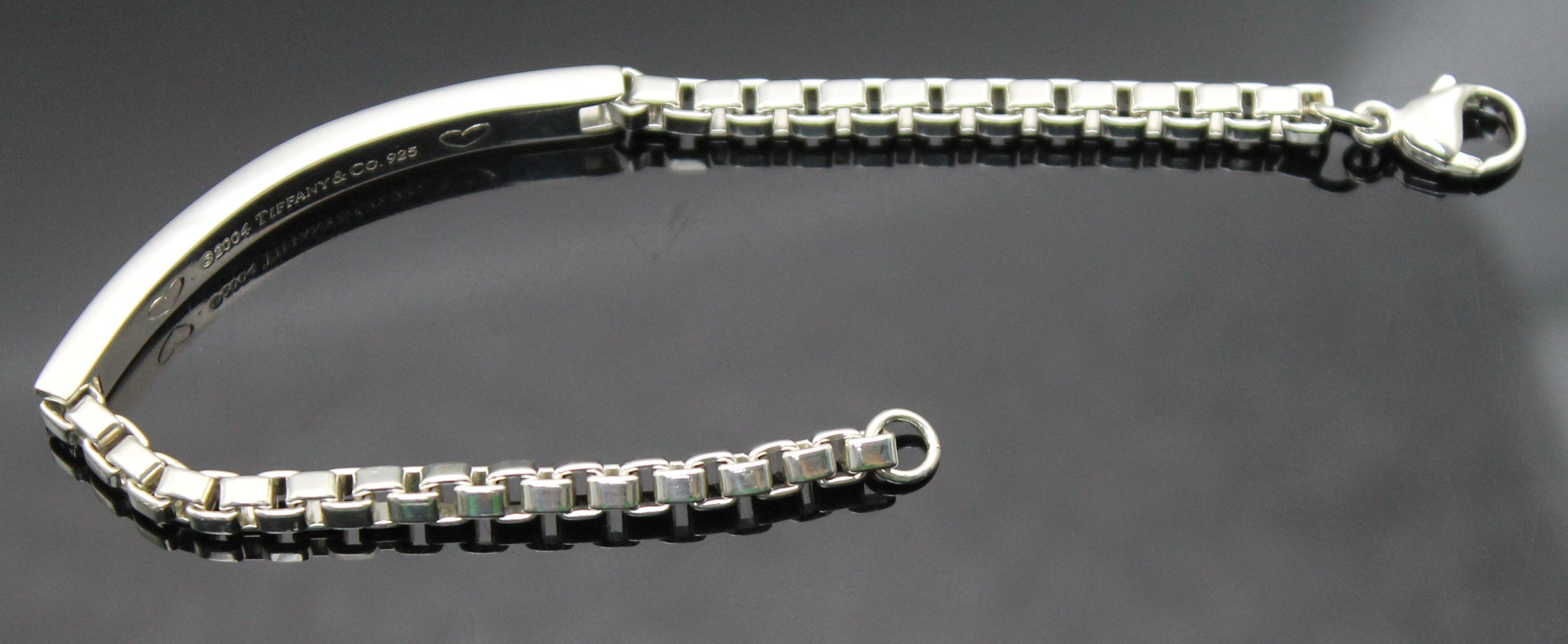 LIKE NEW! Authentic Tiffany & Co 2004 ID Bar Venetian Link
