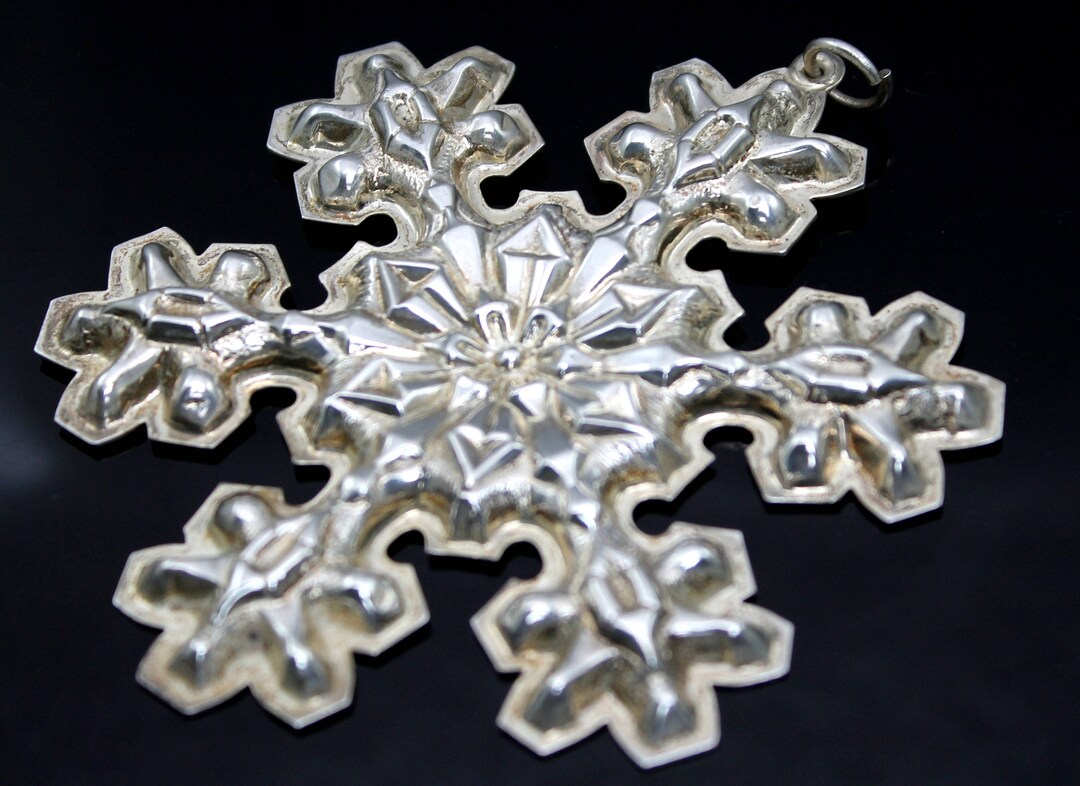 GORHAM 1976 Vintage Repousse Hollow Snowflake Collectible Christmas ...