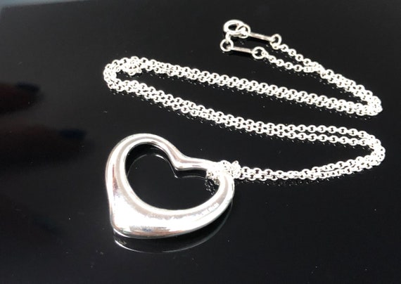 GIFT Idea !!authentic TIFFANY & CO Open Heart Large Pendant