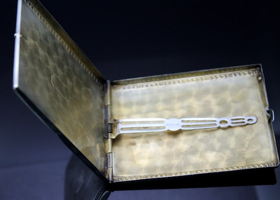 Art Deco // Patterned // Ornate Edge // Solid Ste… - image 4