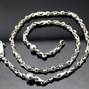 Authentic SAURO ITALY Highly Polished Signature Logo Clasp Fancy Solid 18K White Gold Unisex Necklace 16.5&quot;(original box not included)&quot;