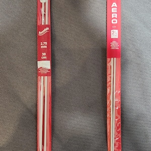 2.25mm and 2.75mm metal knitting needles 30cm long