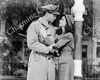 VIVIEN LEIGH & Robert Taylor "Waterloo Bridge" 5x7 8x10 or 11x14 Photo Print Hollywood Actress Decor Art Wall Art Vintage Actress VIVIAN