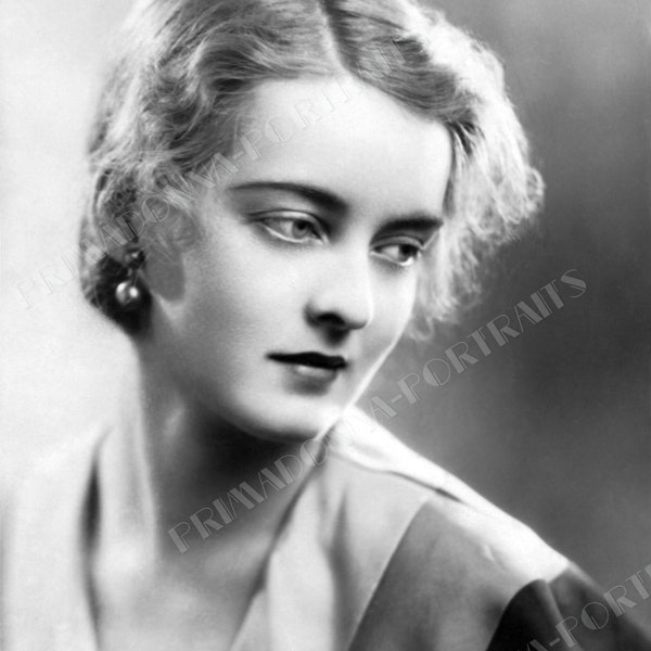 BETTE DAVIS 5x7, 8x10, or 11x14 Photo Print 1930s Photographer, "Irving Chidnoff" High Fashion Youthful Actress Portrait