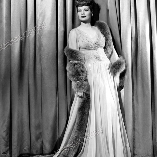 LUCILLE BALL 5x7 8x10 or 11x14 Photo Print Sexy Hollywood - Etsy