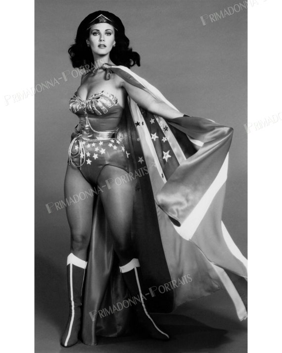 Vintage Lynda Carter Wonder Woman Original 8 X 10 Photo In Chains Black And White Free USA Shipping