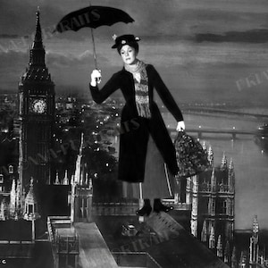 JULIE ANDREWS 5x7, 8x10, or 11x14 1964 "Mary Poppins" Photo Print 1960s Actress Umbrella Flying Scene Movie Still